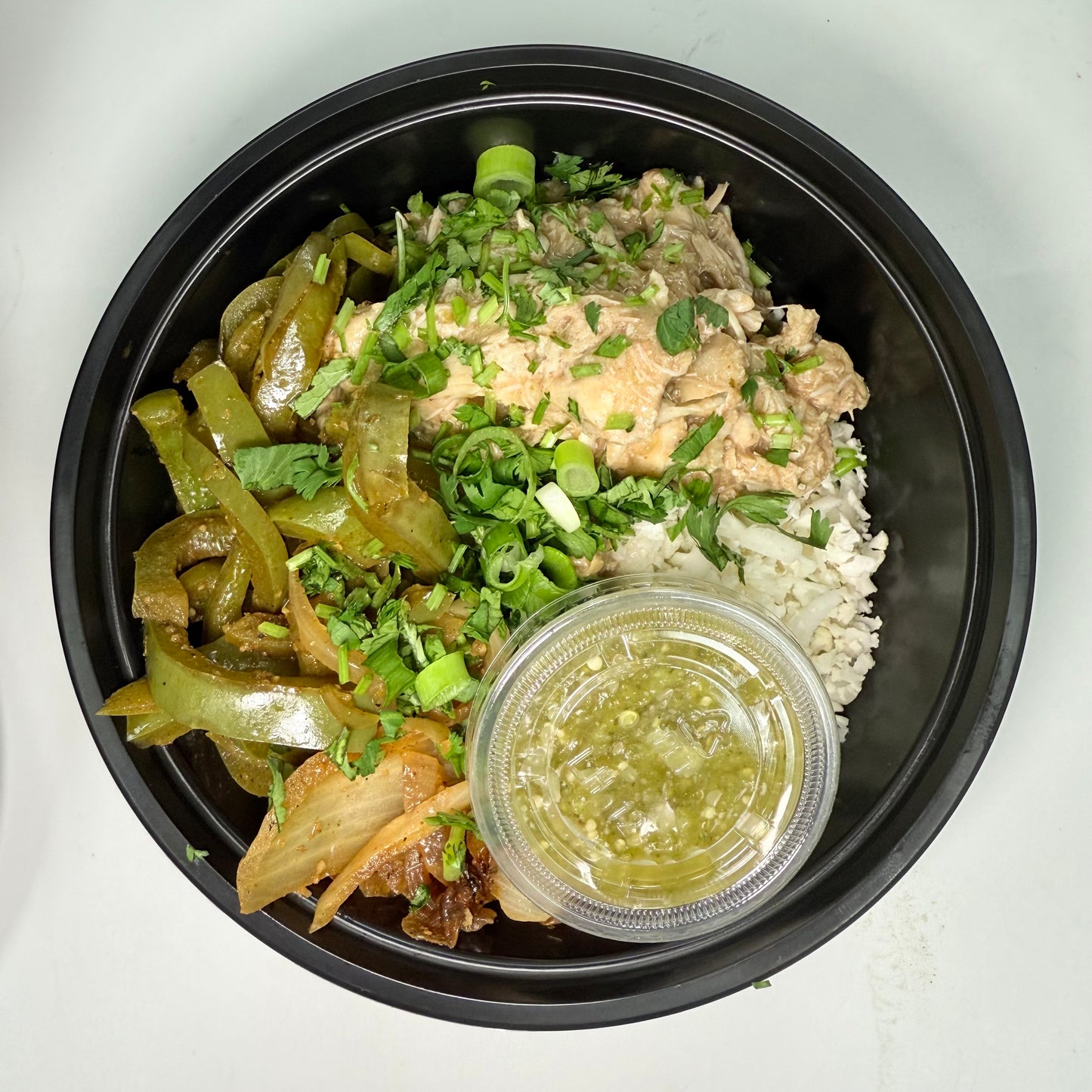 Salsa Verde Jackfruit ﻿Bowl with Fajita Veggies & Brown Rice